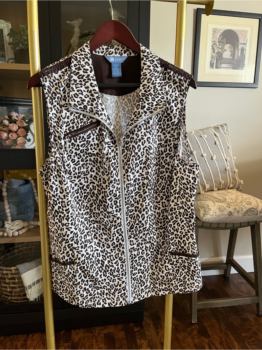 Koret Brown and Cream Leopard Collar Vest